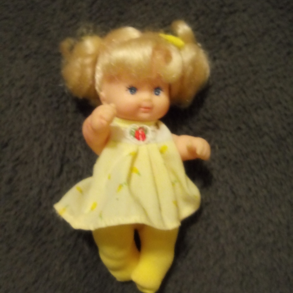 Mini baby doll